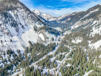 27 Alpental Strasse , Snoqualmie Pass, WA 98068 - Photo 34