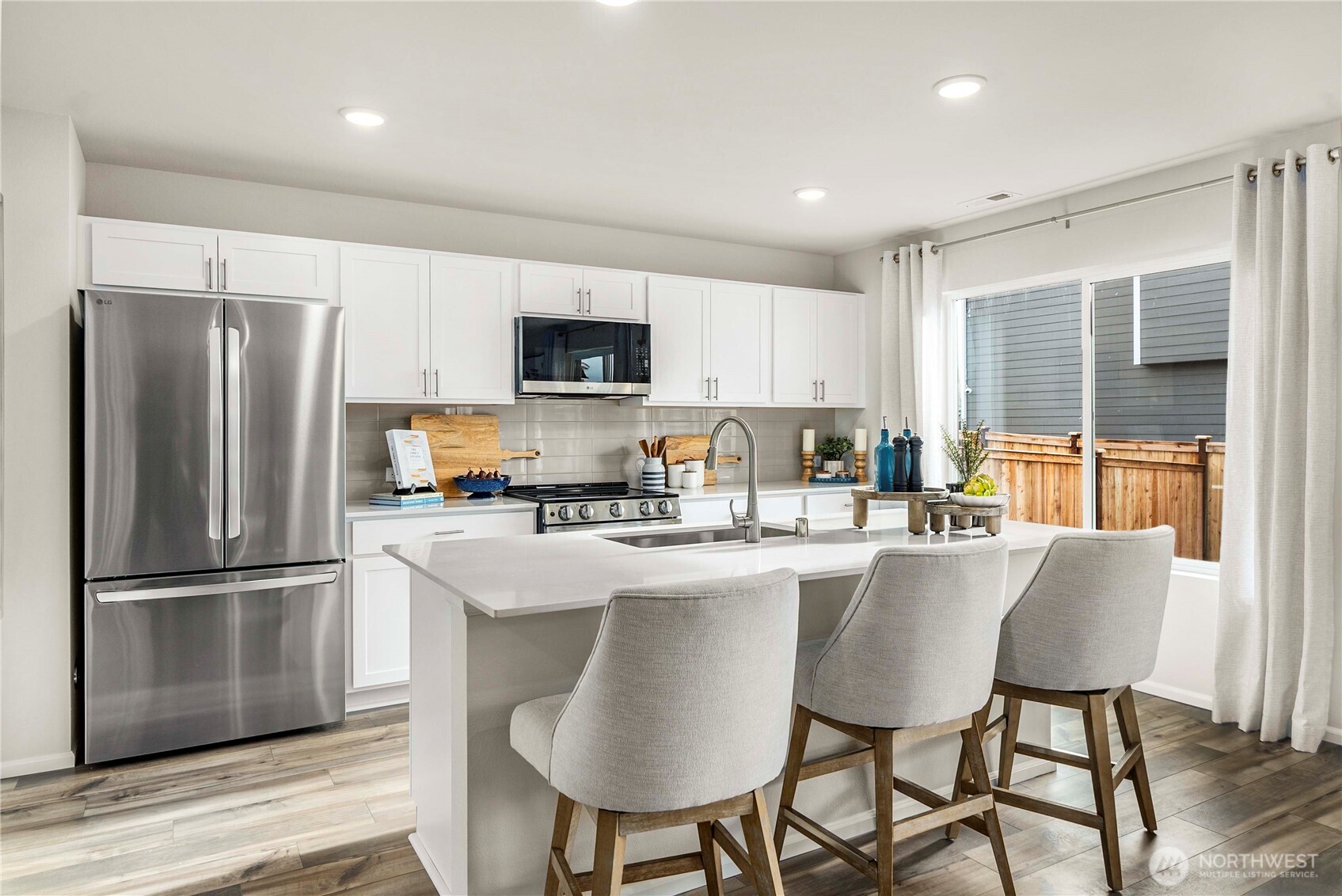 9834 Ferns Loop SE, Yelm, WA 98597