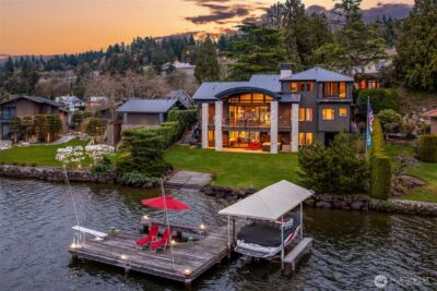 5629 Pleasure Point Lane SE, Bellevue, WA 98006