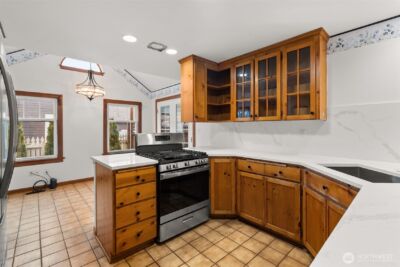 1412 Everett Street , Sumner, WA 98390-2131 - Photo 7