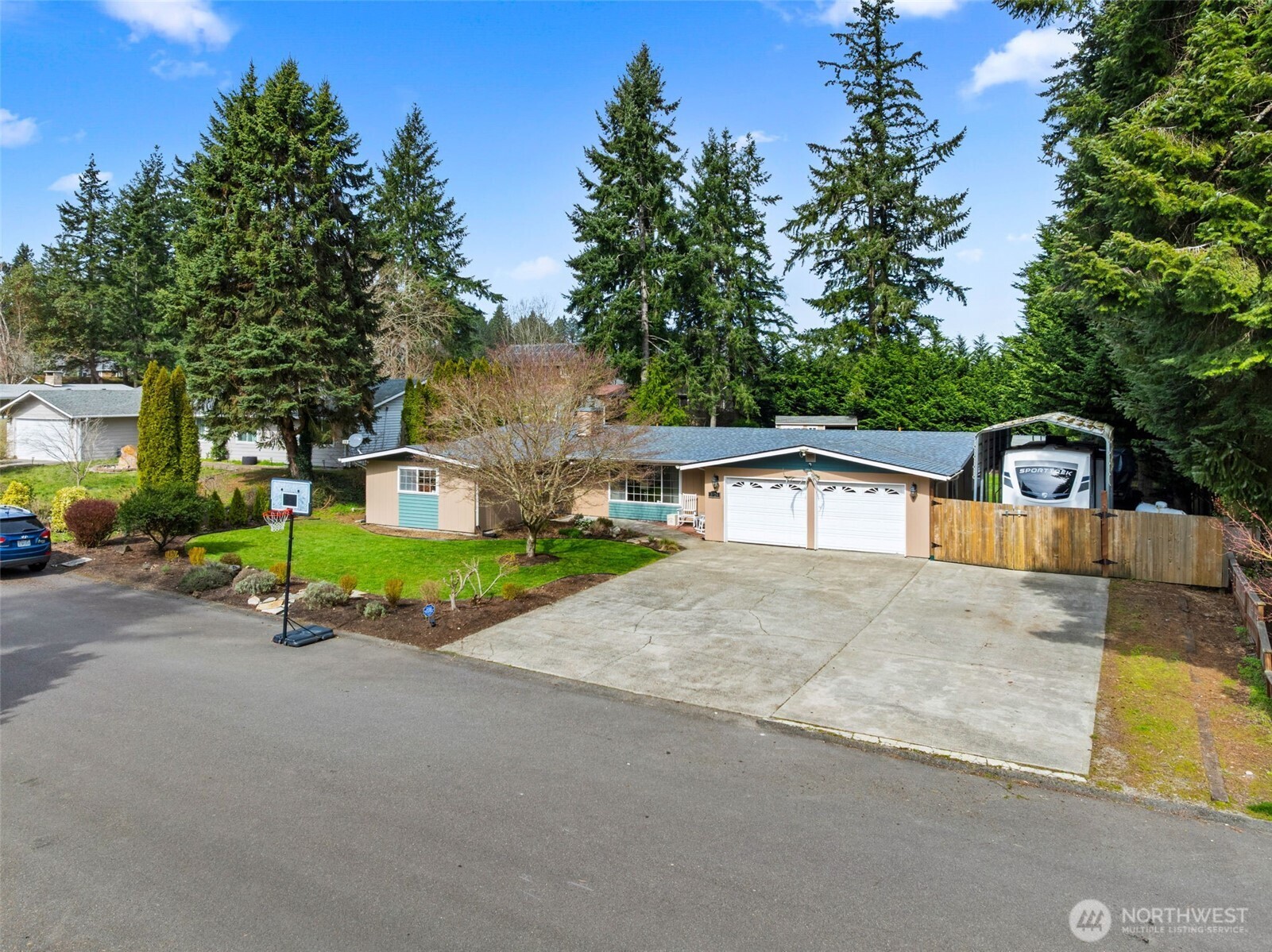 3924 18th Avenue NE, Olympia, WA 98506