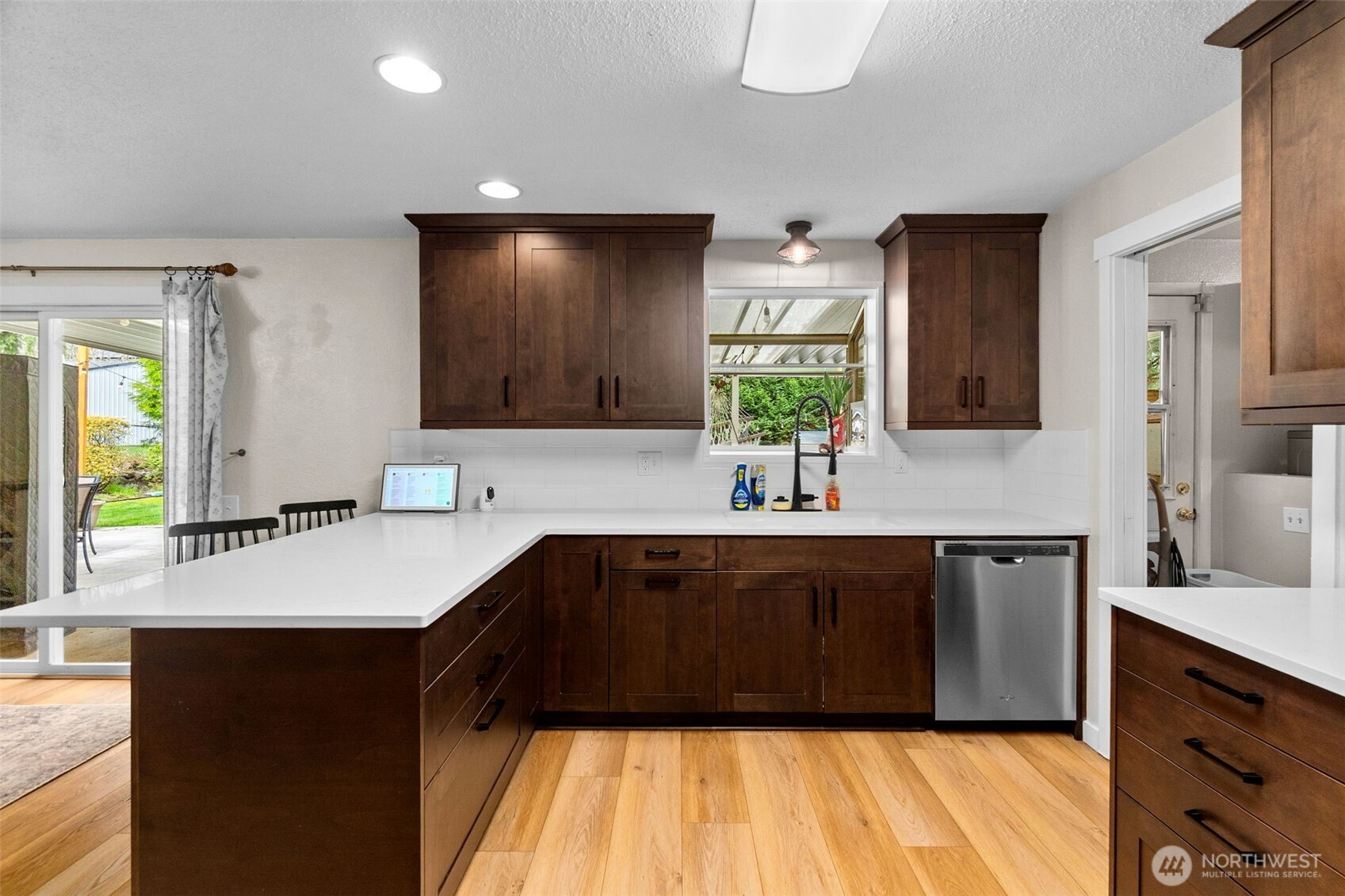 3924 18th Avenue NE, Olympia, WA 98506