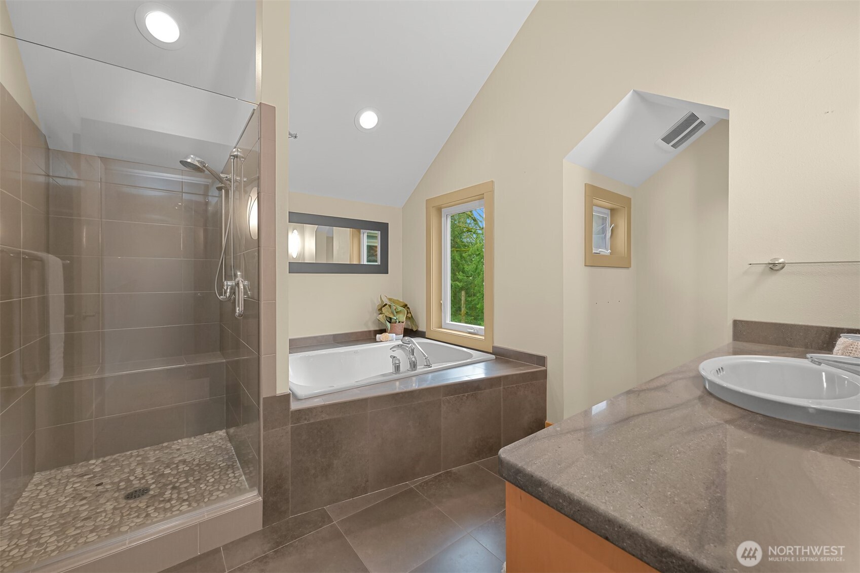 317 W Alder Drive , Sedro Woolley, WA 98284