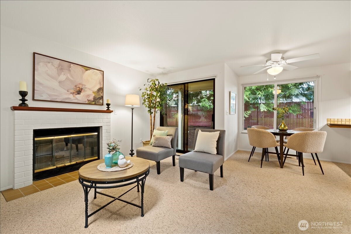 24848 13th Avenue S, Des Moines, WA 98198