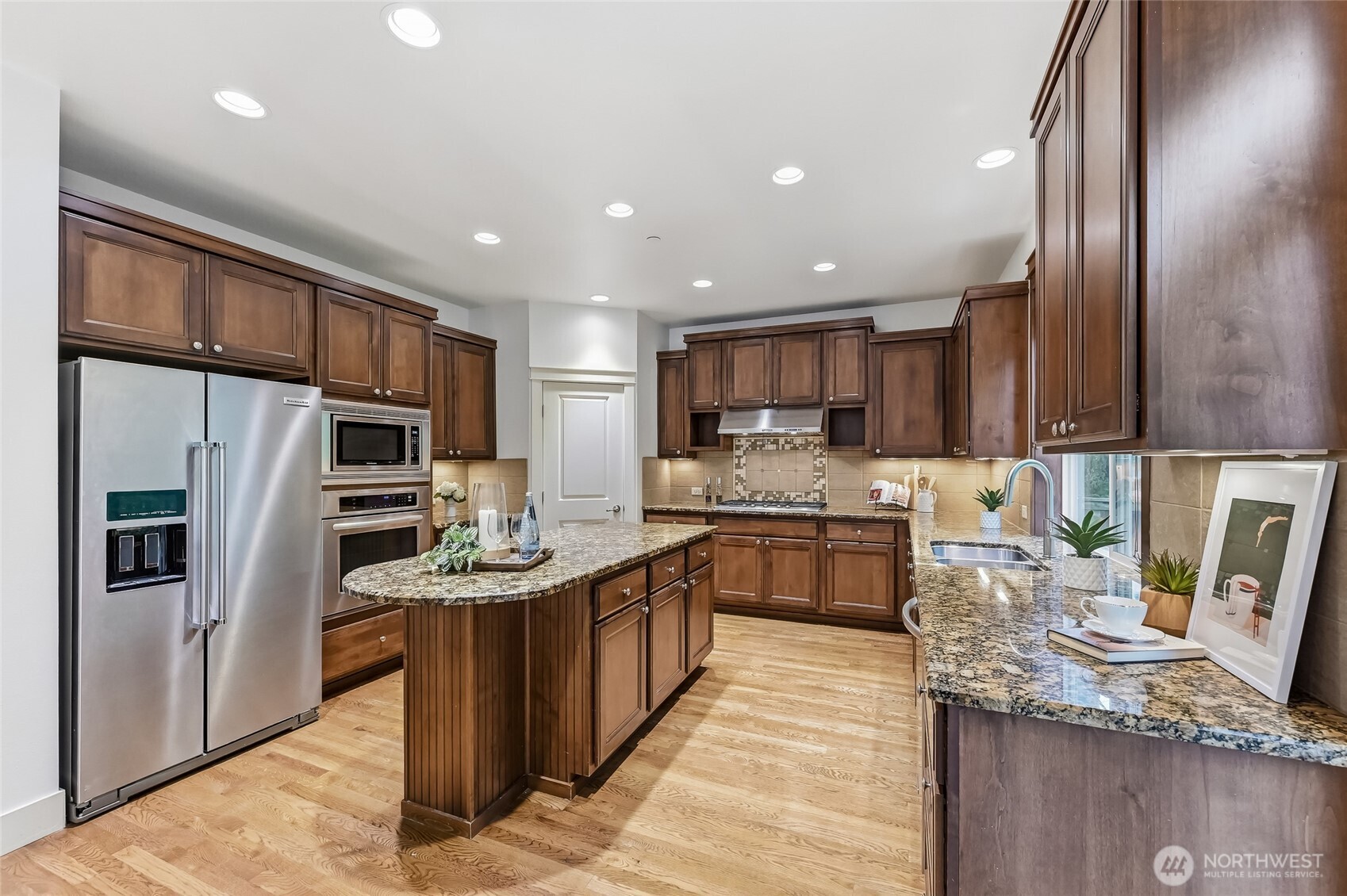 16788 NE 123rd Way , Redmond, WA 98052