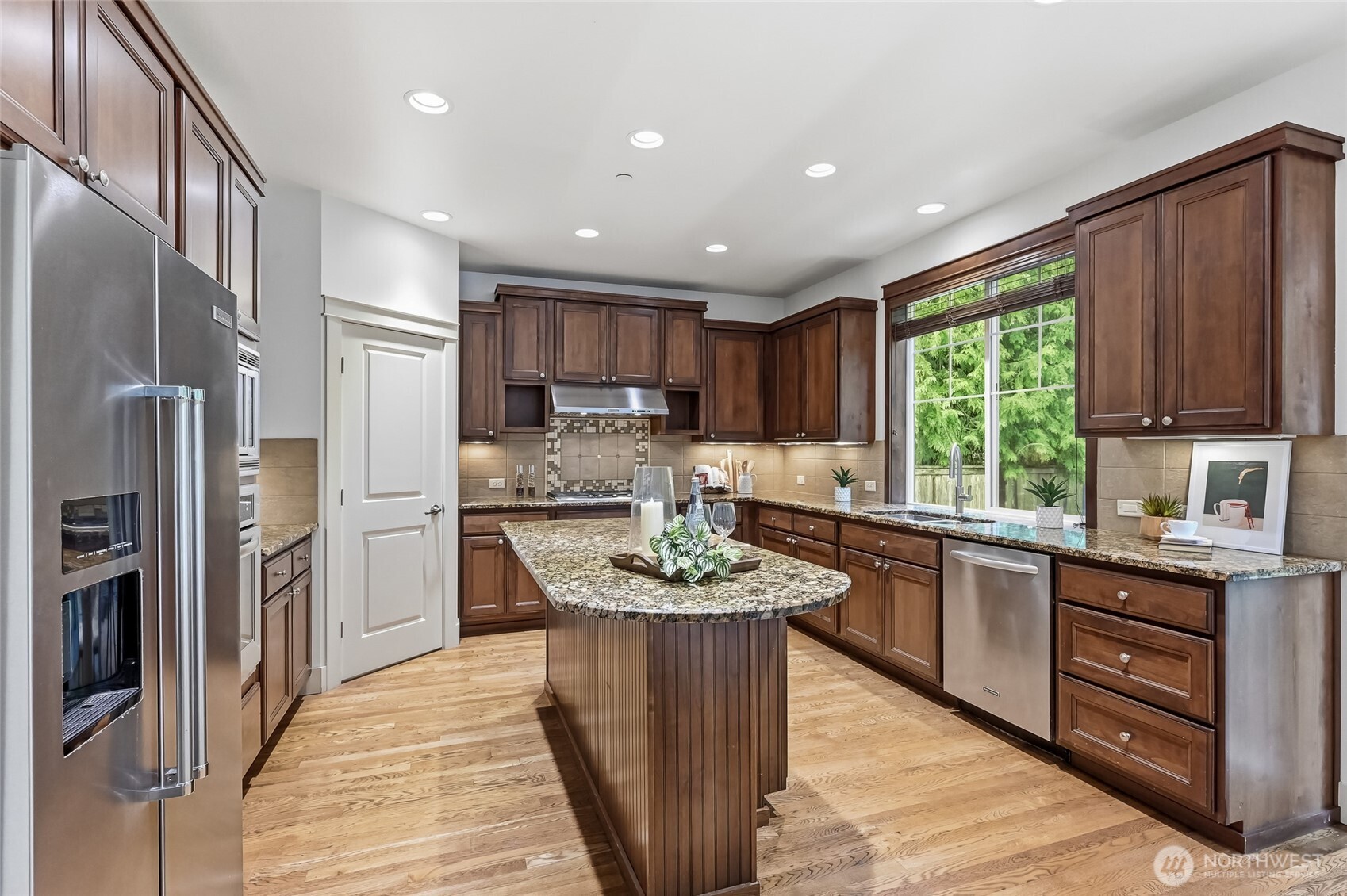 16788 NE 123rd Way , Redmond, WA 98052