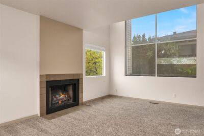 2601 E Aloha Street , Seattle, WA 98112 - Photo 3