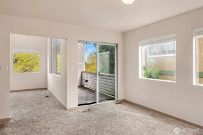 2601 E Aloha Street , Seattle, WA 98112 - Photo 9