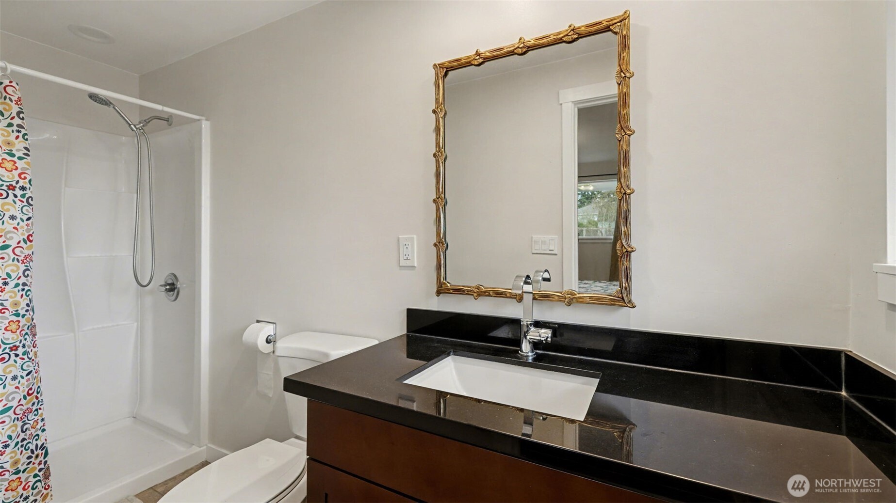 2200 NE 12th , Renton, WA 98056