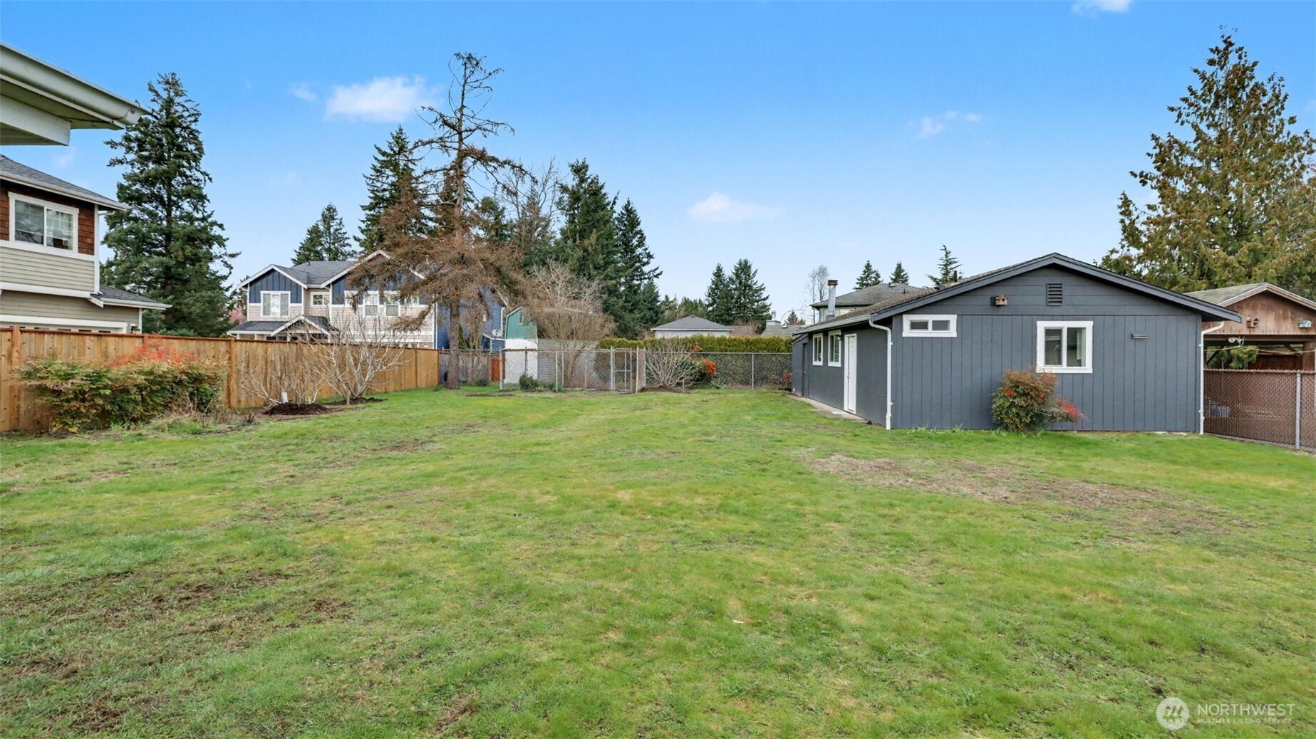 2200 NE 12th , Renton, WA 98056