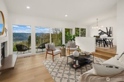 14214 Westwood Place NE, Seattle, WA 98125 - Photo 2