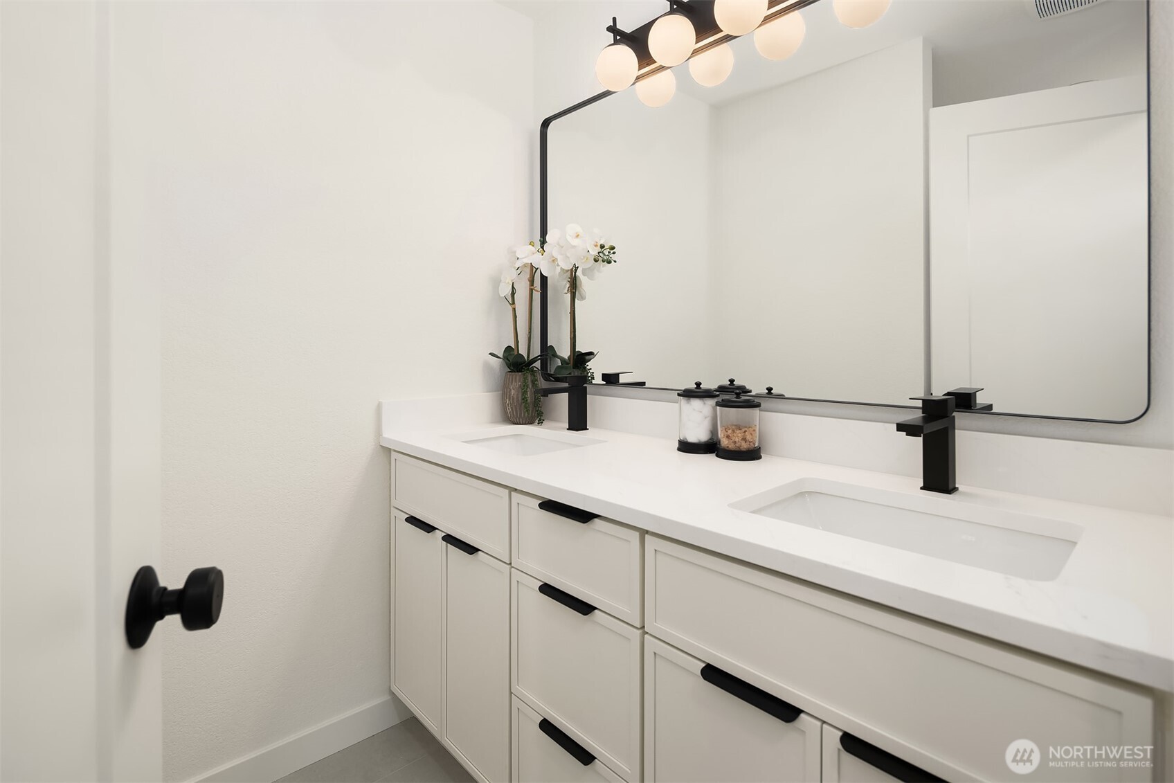 14214 Westwood Place NE, Seattle, WA 98125