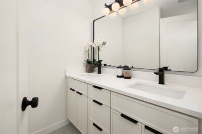 14214 Westwood Place NE, Seattle, WA 98125 - Photo 21