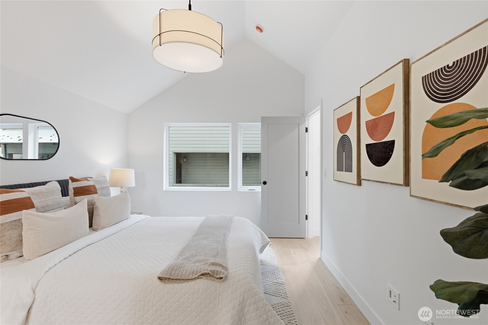 6505 19th Avenue NW, Seattle, WA 98117