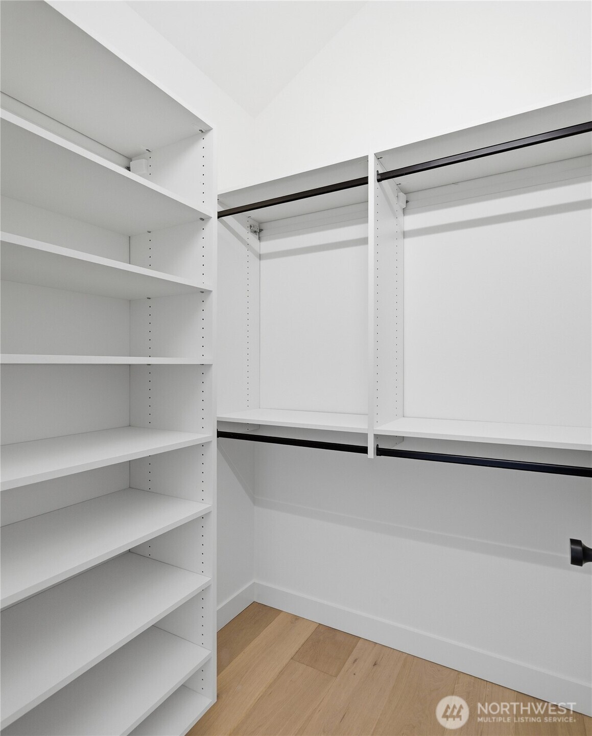 6505 19th Avenue NW, Seattle, WA 98117