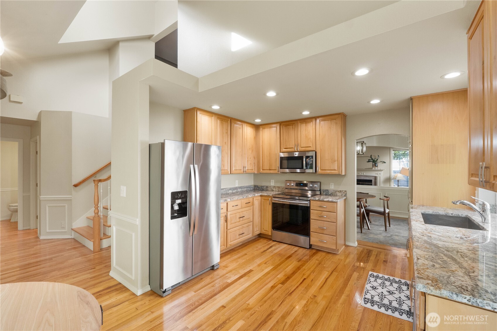 23874 140th Lane SE, Kent, WA 98042-3823