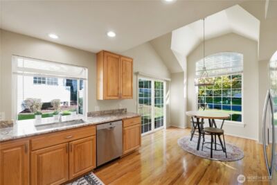 23874 140th Lane SE, Kent, WA 98042-3823 - Photo 8
