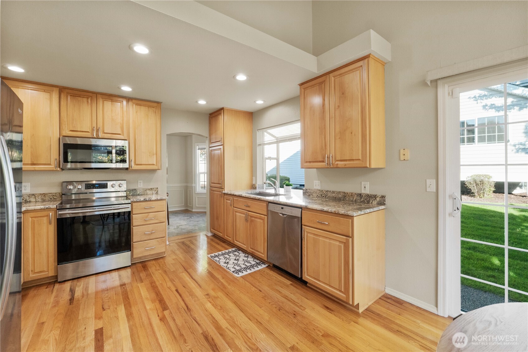 23874 140th Lane SE, Kent, WA 98042-3823