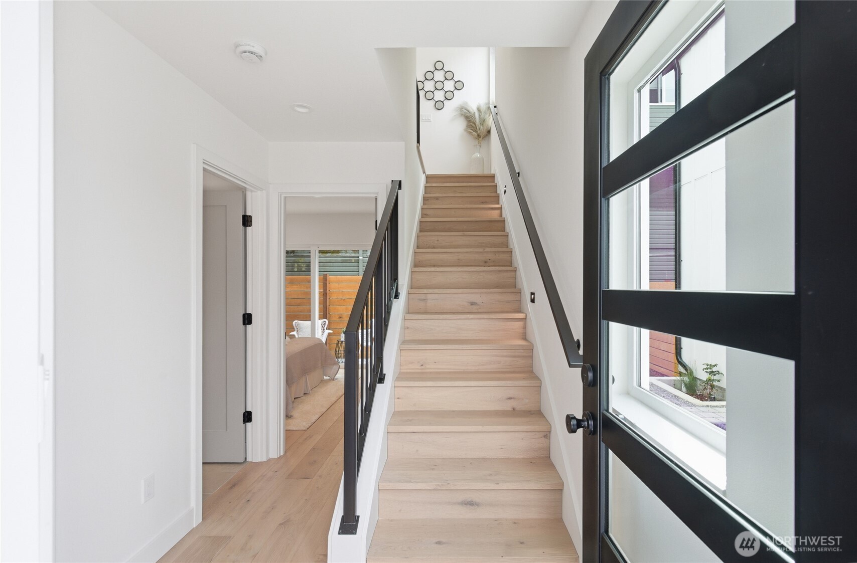 6507 19th Avenue NW, Seattle, WA 98117