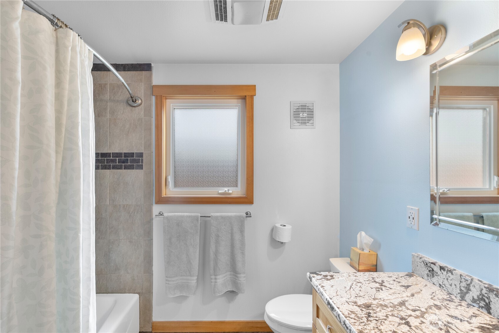 233 W Jensen Street , Arlington, WA 98223