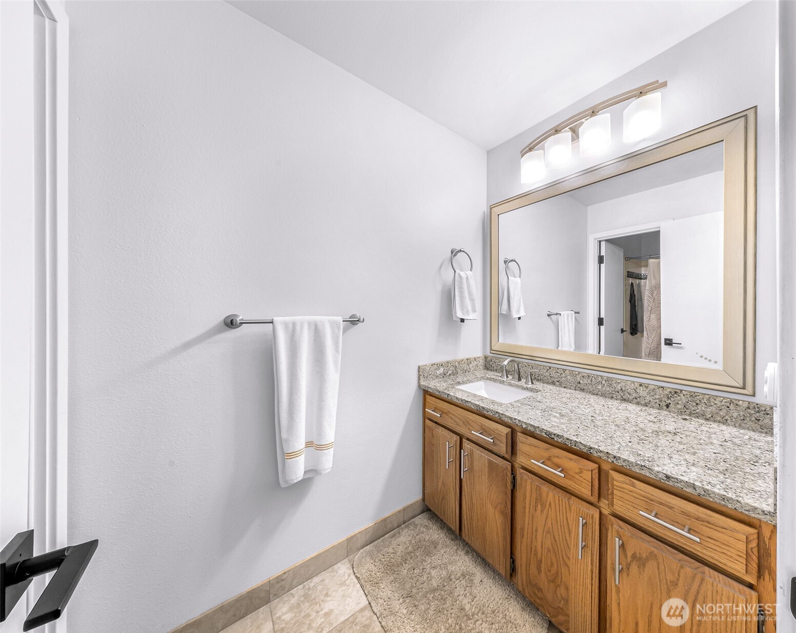 2734 224th Avenue NE, Sammamish, WA 98074