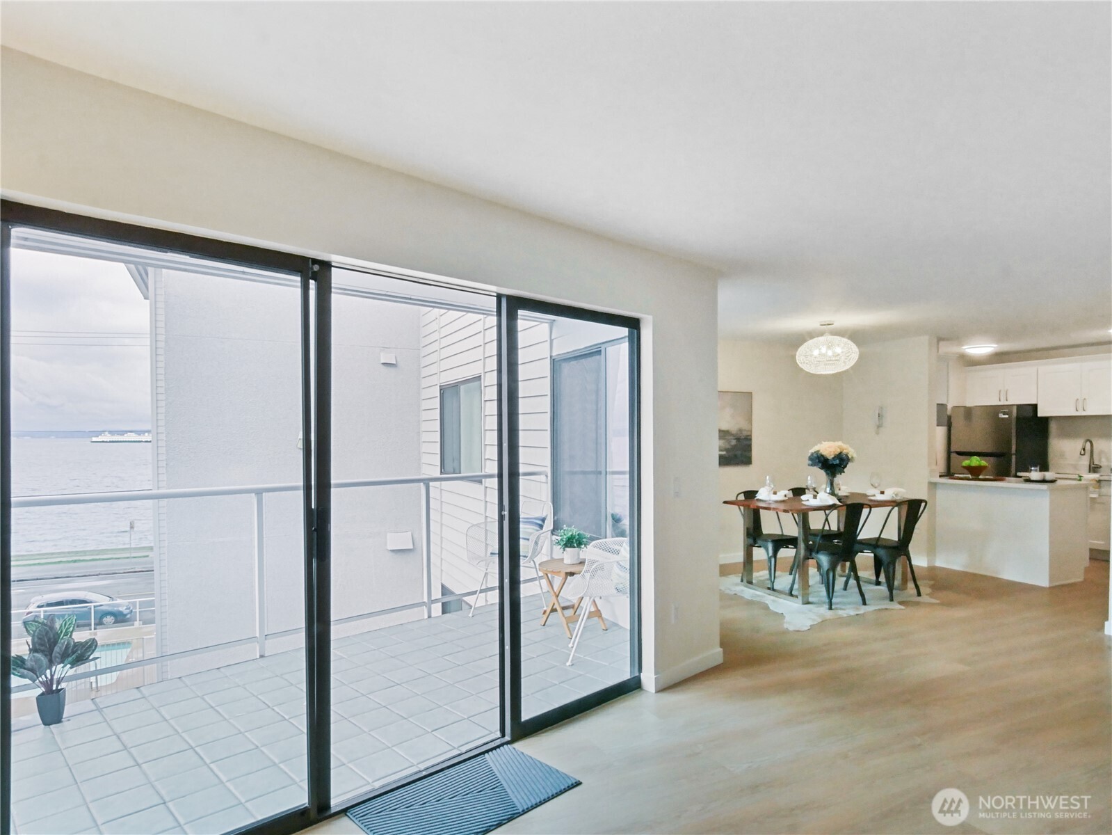 2104 Alki Avenue SW #306, Seattle, WA 98116