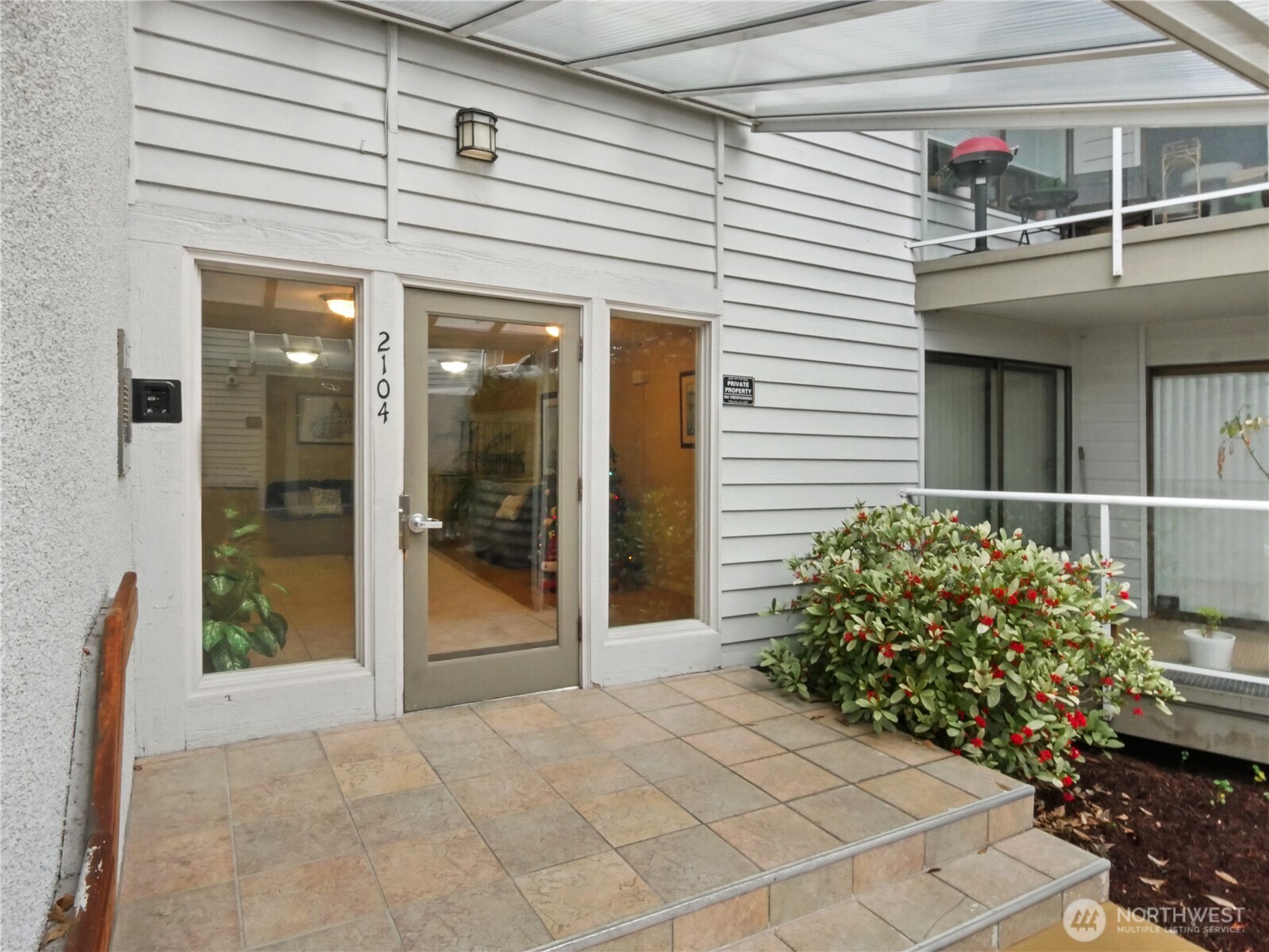 2104 Alki Avenue SW #306, Seattle, WA 98116