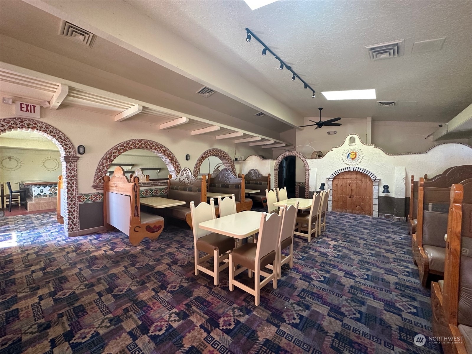 1124 Washington Way , Longview, WA 98632