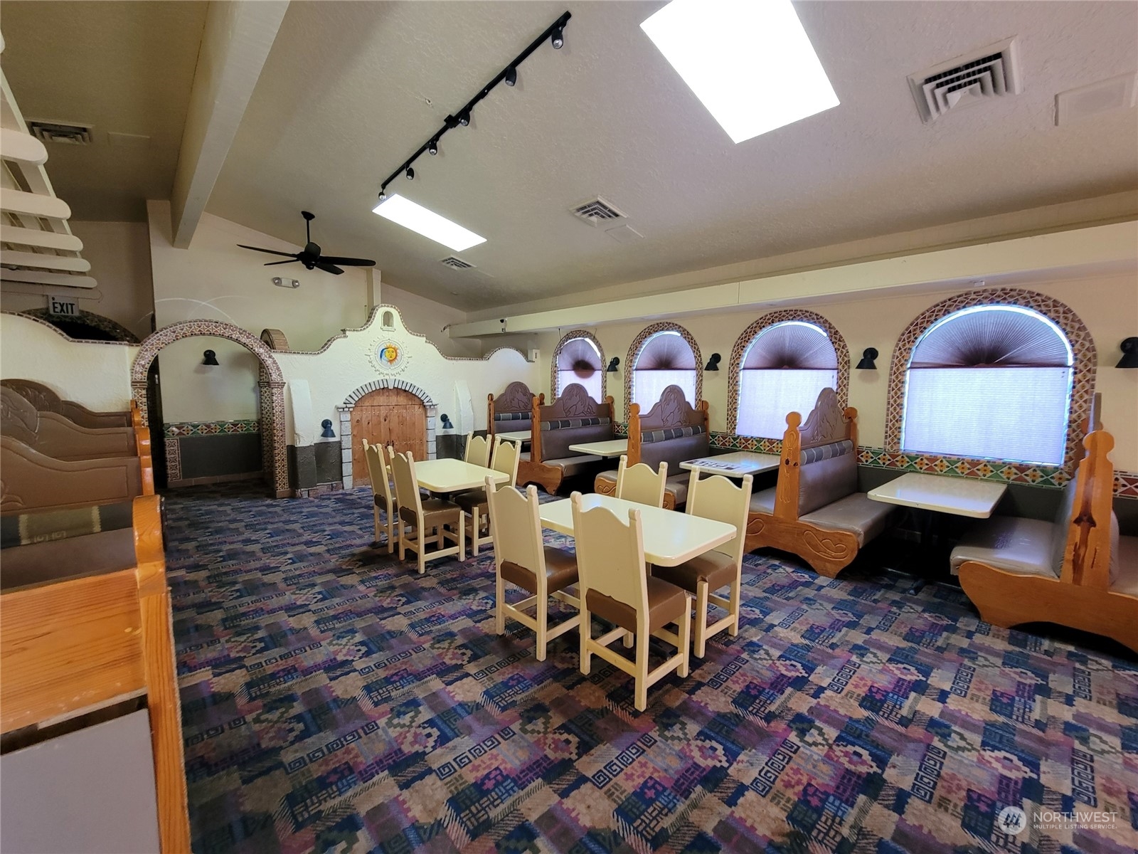 1124 Washington Way , Longview, WA 98632