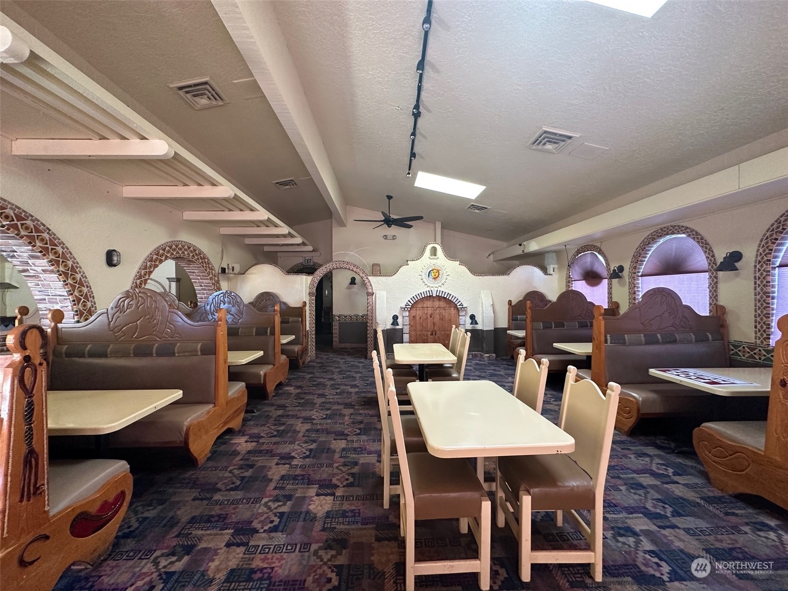 1124 Washington Way , Longview, WA 98632