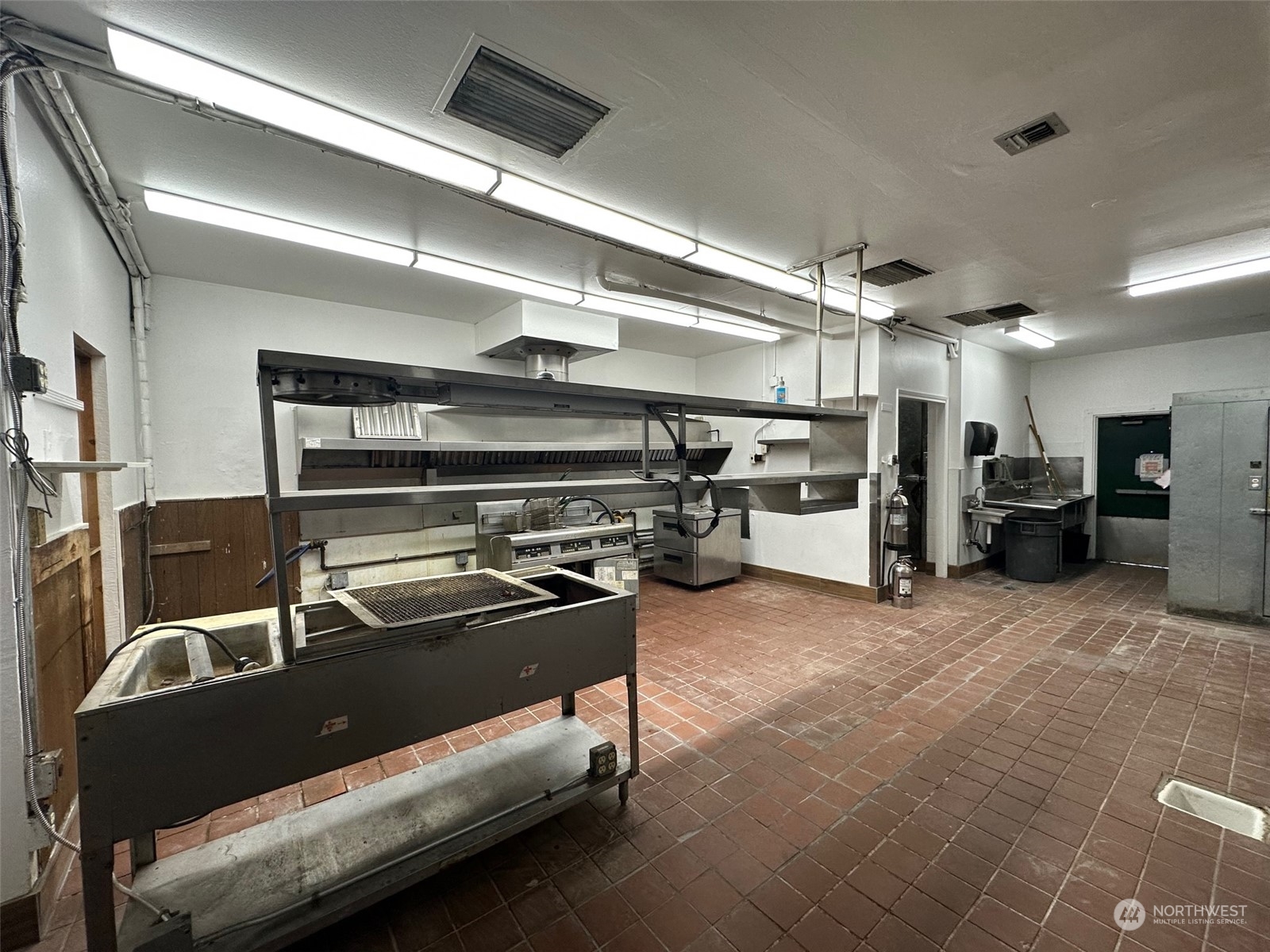 1124 Washington Way , Longview, WA 98632