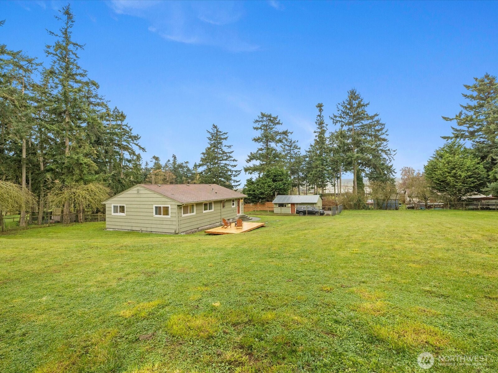 207 Fort Casey Road , Coupeville, WA 98239