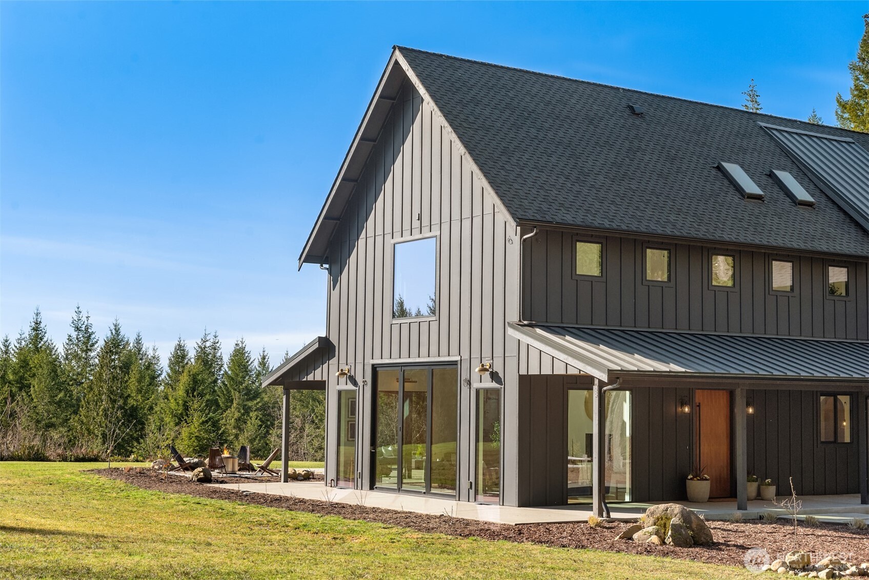 33310 NE 95th Place , Carnation, WA 98014