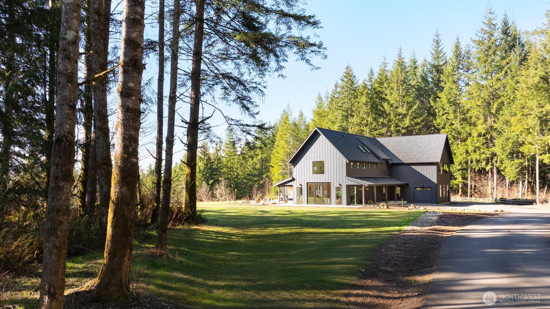 33310 NE 95th Place , Carnation, WA 98014