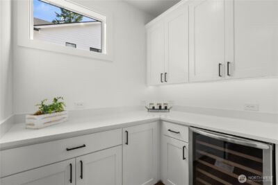 21005 67th Street Ct E, Bonney Lake, WA 98391 - Photo 7