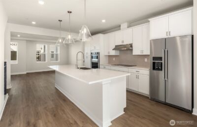 20341 90th Drive NE #B, Bothell, WA 98011 - Photo 2