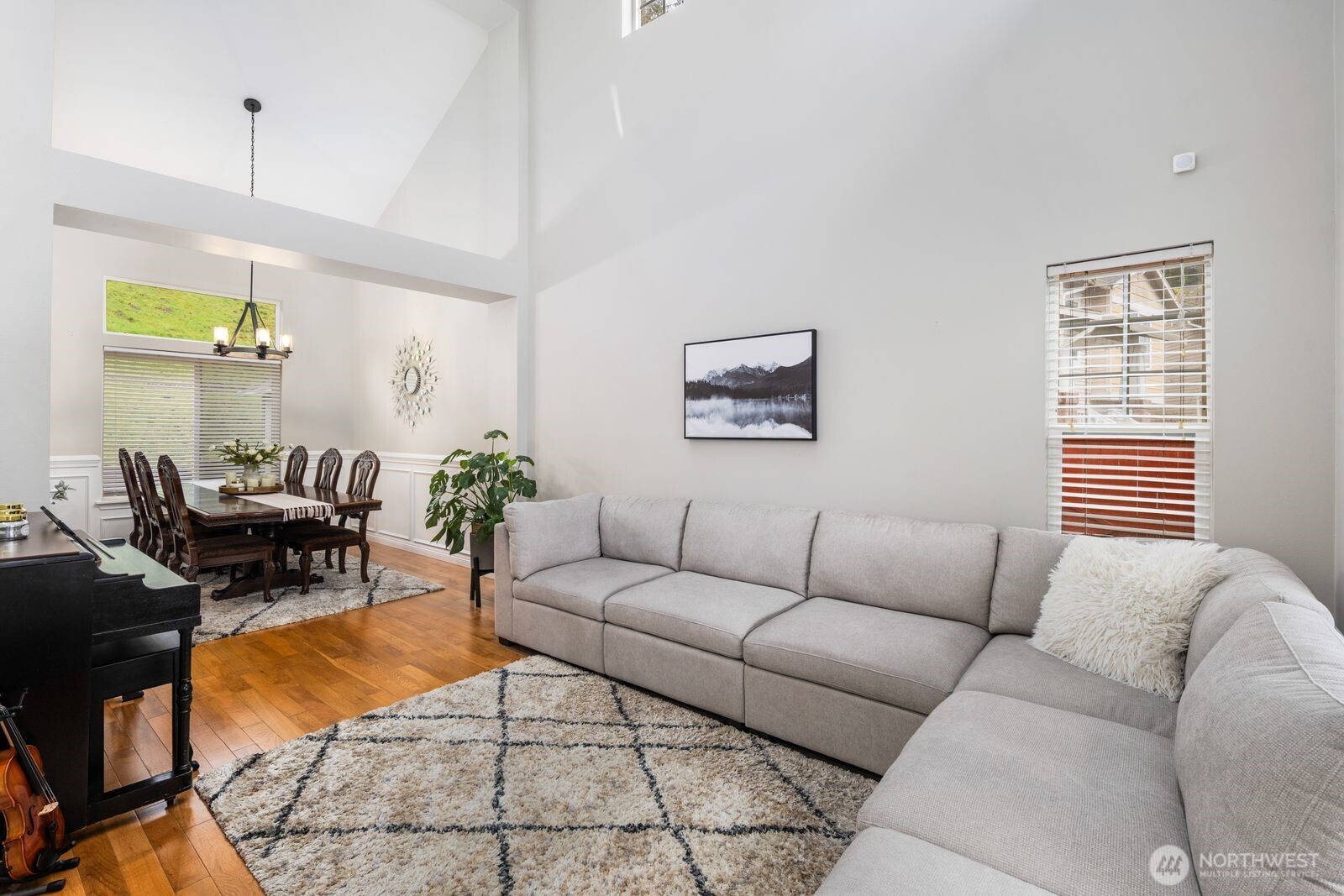 2824 V Court SE, Auburn, WA 98002