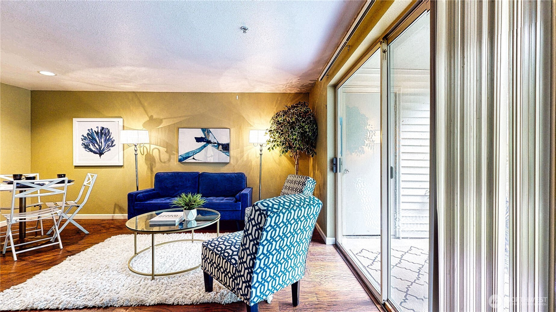 23301 Cedar Way #U102, Mountlake Terrace, WA 98043