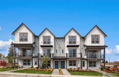 9007 NE 203rd Lane #D, Bothell, WA 98011