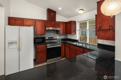 1426 E 46th Street , Tacoma, WA 98404-3605 - Photo 11