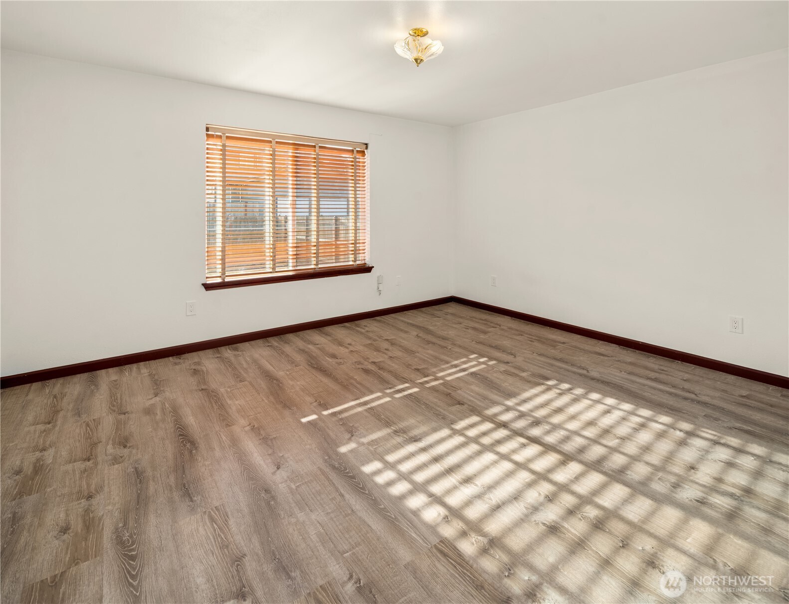 1426 E 46th Street , Tacoma, WA 98404-3605