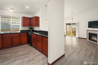 1426 E 46th Street , Tacoma, WA 98404-3605 - Photo 8