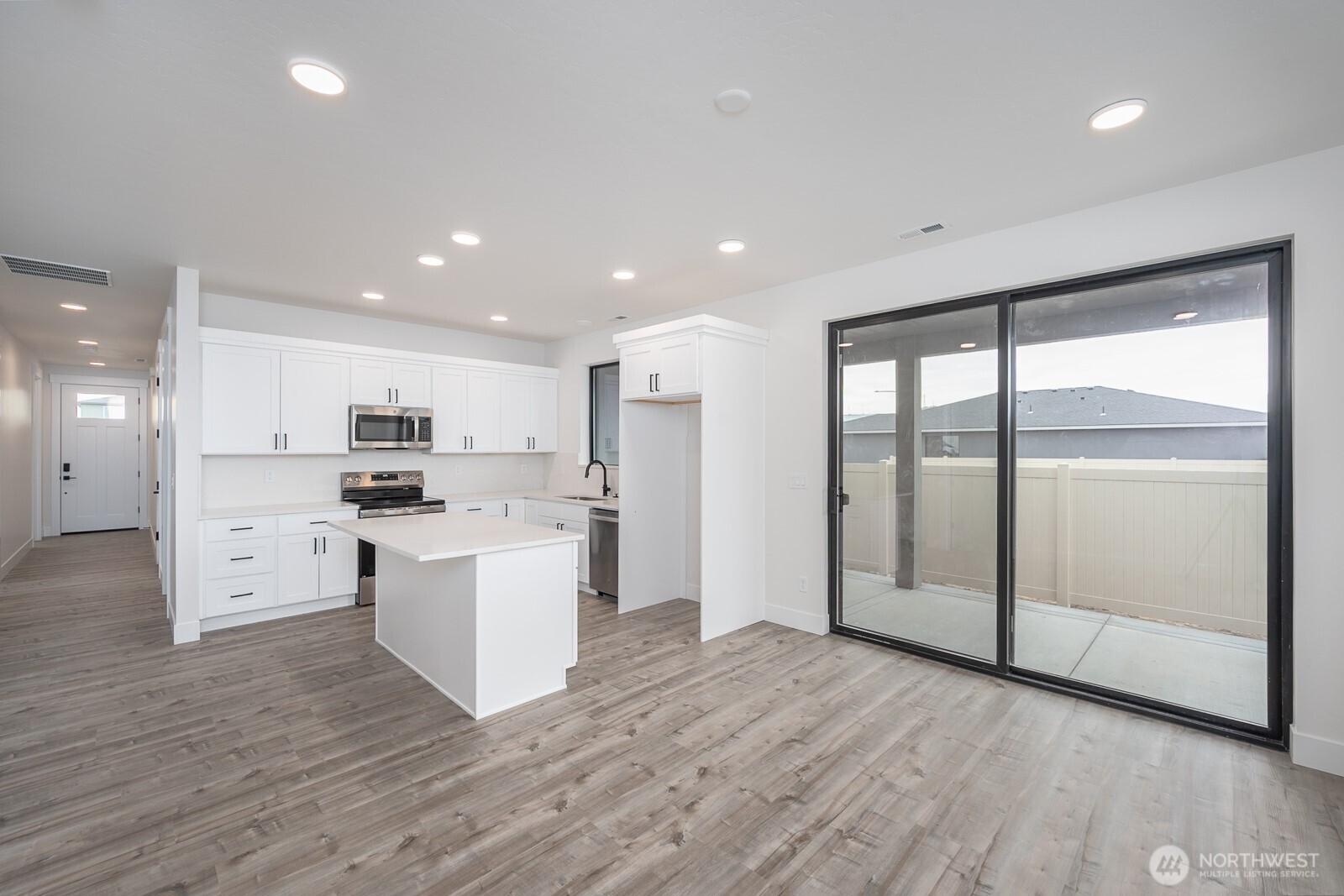 1149 9th Avenue NE, Ephrata, WA 98823