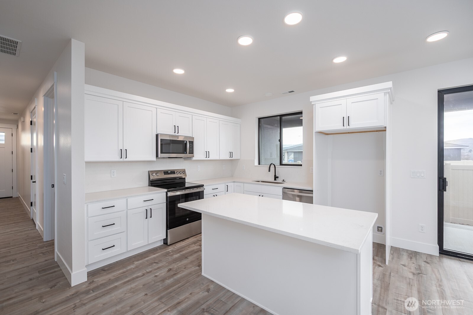 1149 9th Avenue NE, Ephrata, WA 98823