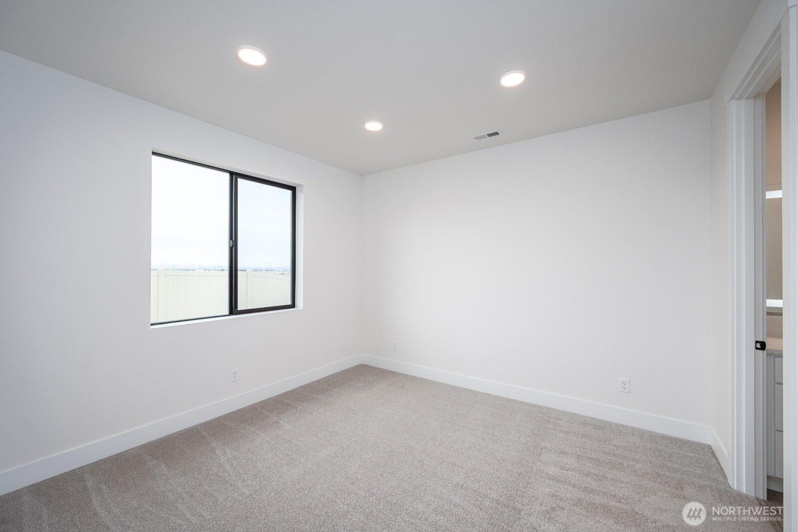 1149 9th Avenue NE, Ephrata, WA 98823