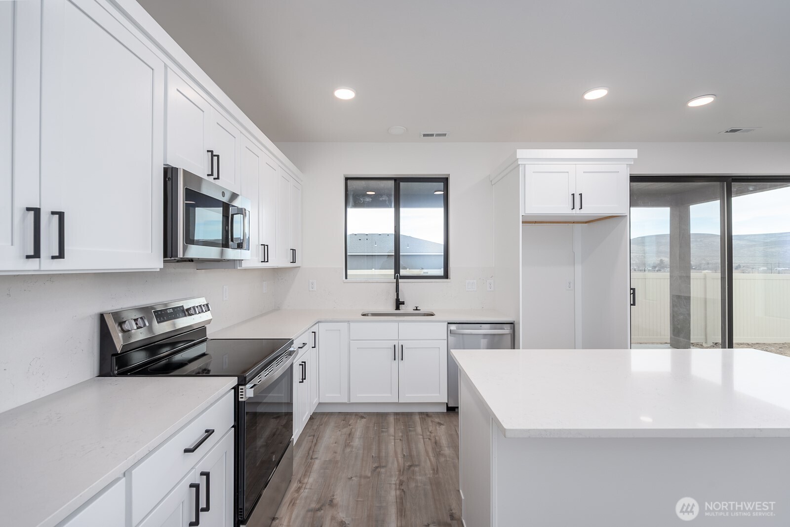 1149 9th Avenue NE, Ephrata, WA 98823