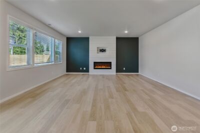 18317 37th Avenue E, Tacoma, WA 98446 - Photo 19