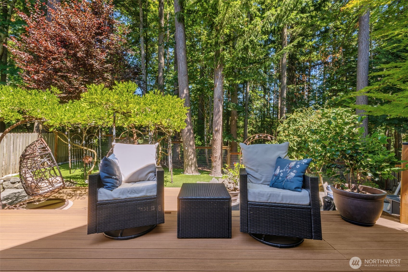 24310 SE 34th Place , Sammamish, WA 98029