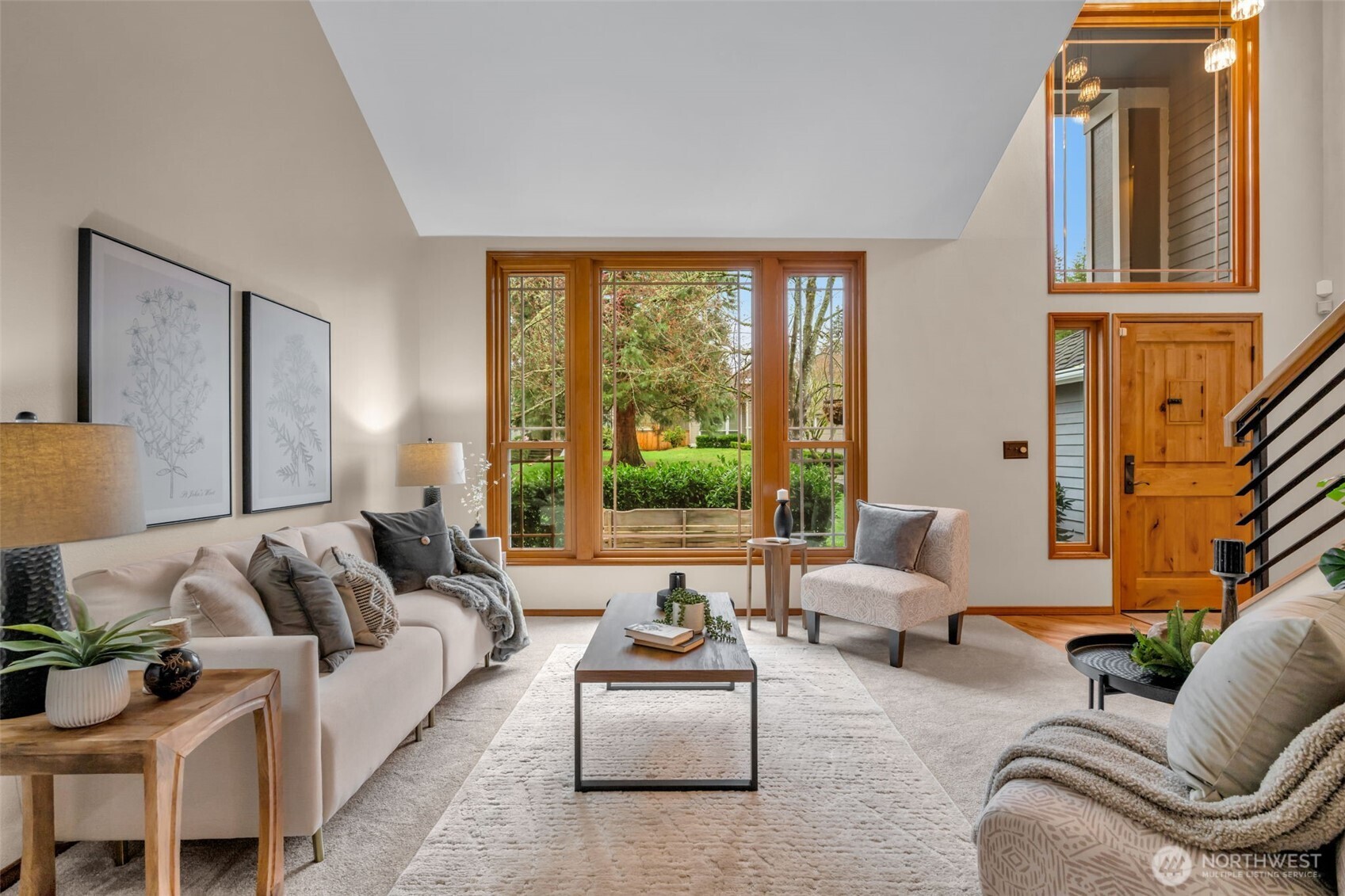 24310 SE 34th Place , Sammamish, WA 98029