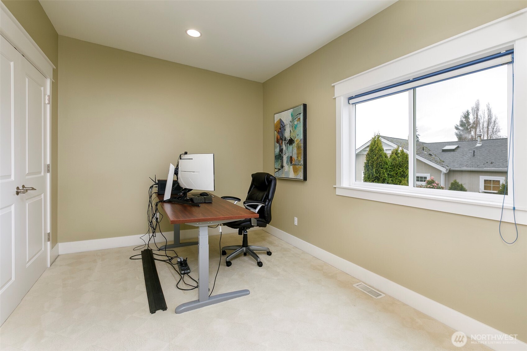 3712 88th Avenue SE, Mercer Island, WA 98040